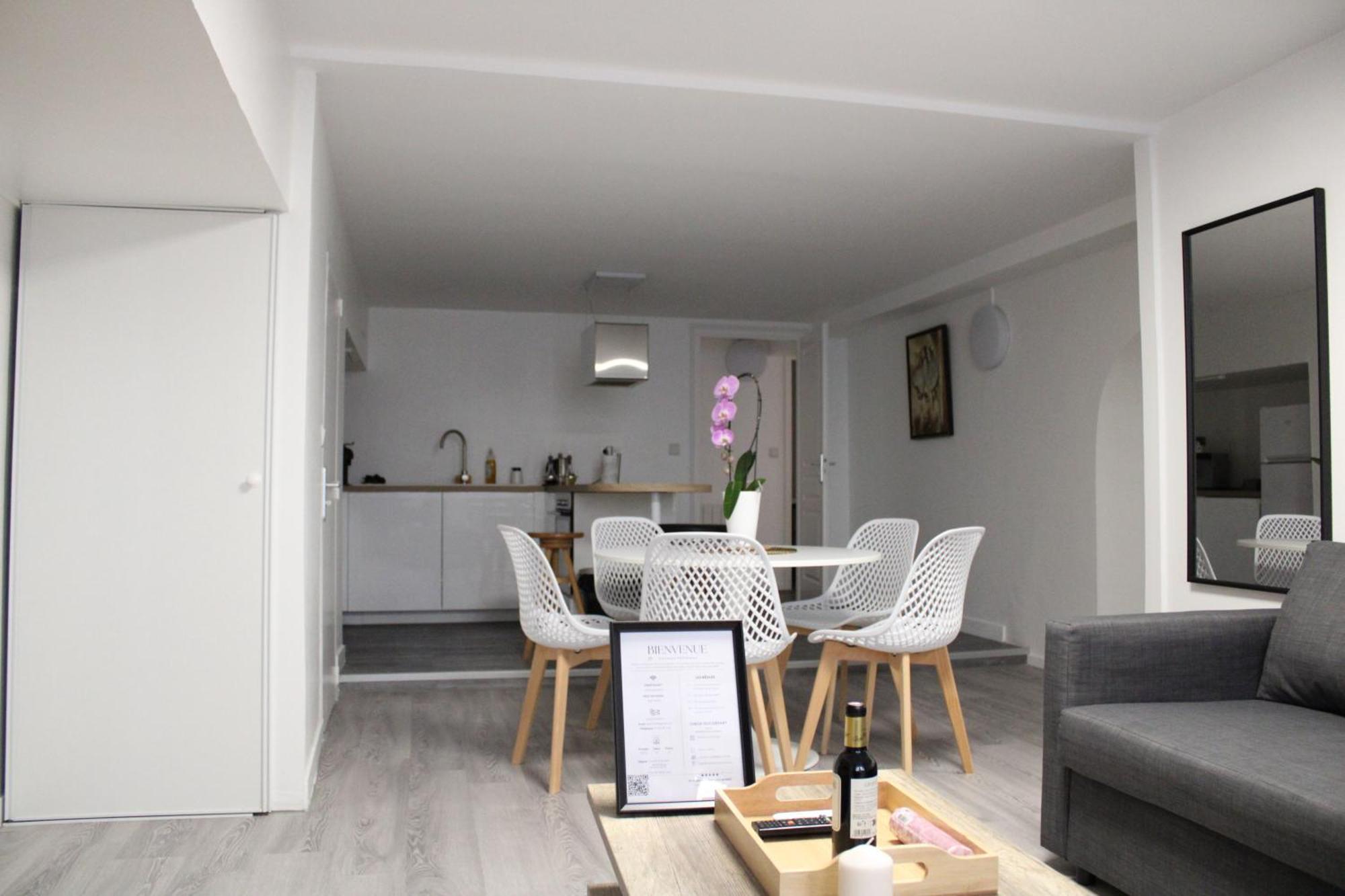 Bel Appartement Renove - Place Du Palais Avec Parking Burdeos Exterior foto